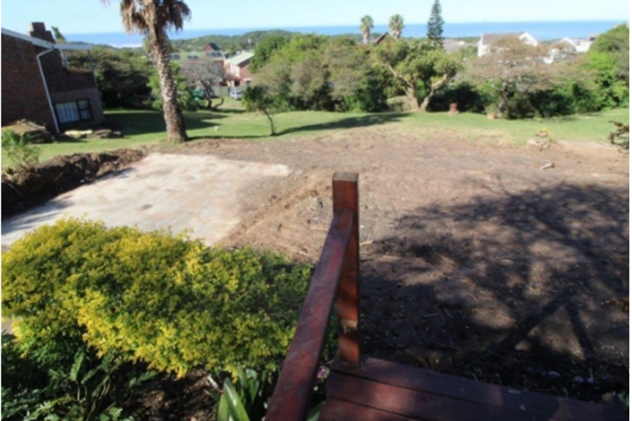 0 Bedroom Property for Sale in Cove Rock Eastern Cape